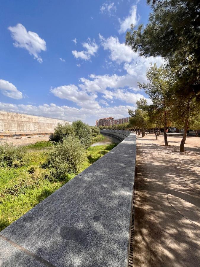 Madrid River Dreams Екстер'єр фото